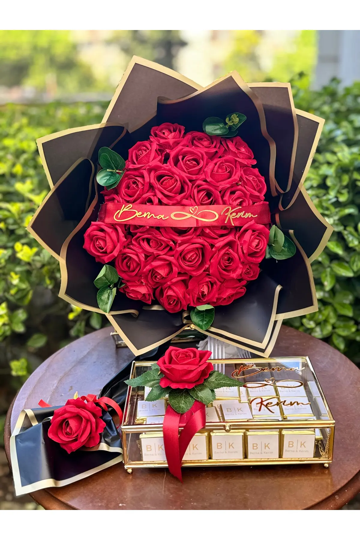 Kırmızı Gül İsteme Çiçeği Kişiye Özel 50 Adet Isimli Söz Nişan Kız Isteme Çikolata ANNE GÜLÜ HEDİYE